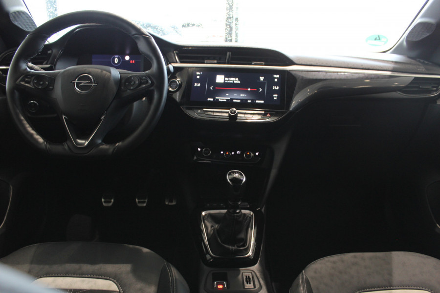 Opel Corsa 1.2T Ultimate | Alcantara | BLIS | Navigatie | Massage