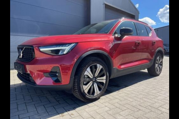 Volvo XC40 T5 Recharge PLUS DARK