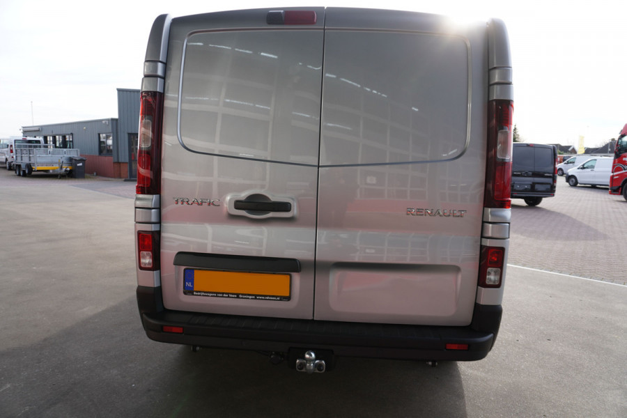 Renault Trafic 2.0 dCi 170PK T30 L2H1 Luxe Automaat Schuifdeur L/R Nr. V189 | Climate | Adapt. Cruise | Navi | Trekhaak