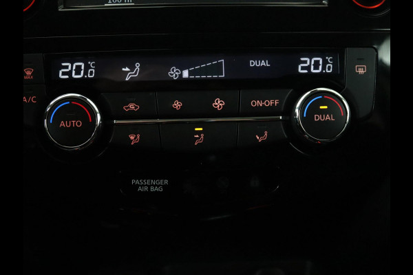 Nissan QASHQAI 1.2 N-Connecta Automaat (AFNEEMBARE TREKHAAK, NAVIGATIE, 360 CAMERA, CLIMA, GOED ONDERHOUDEN)