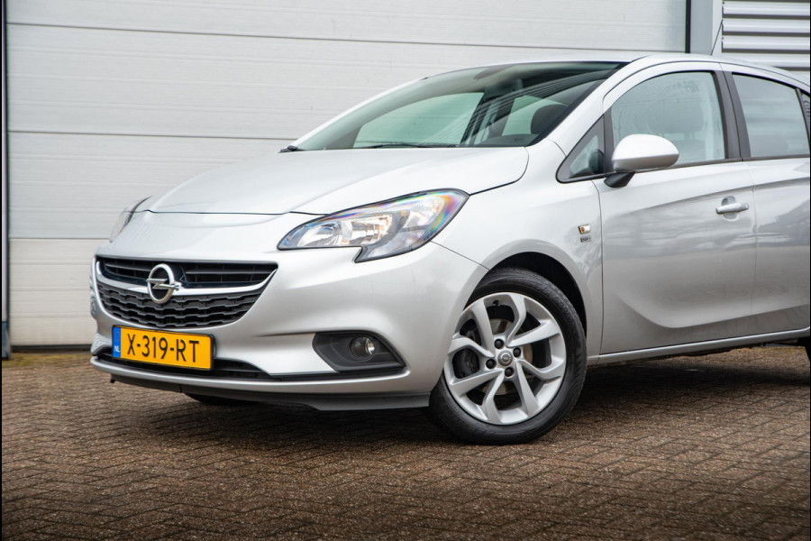 Opel Corsa 1.4 120 Jaar Edition Stoelverw. Stuurverw. Cruise control Carplay