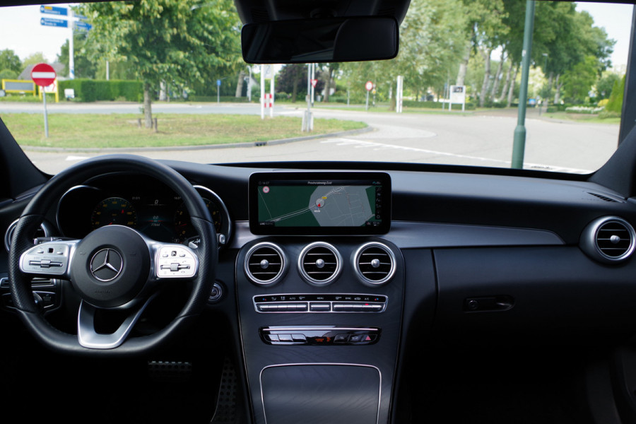 Mercedes-Benz C-Klasse Estate 180 157 PK AMG-Line Business Solution, Panoramadak, LED, Camera, Carplay