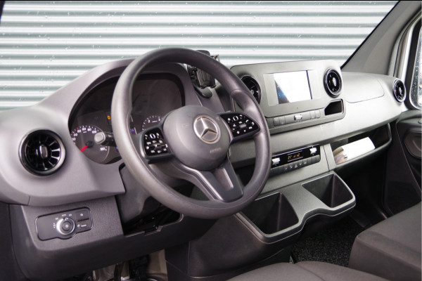 Mercedes-Benz Sprinter 319 3.0 CDI V6 L2H2 LED, TREKHAAK, MBUX, CAMERA, NAVI, CRUISE, CLIMA
