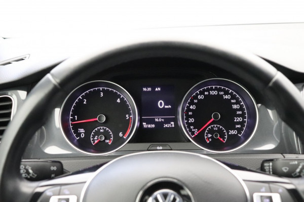 Volkswagen Golf 1.6 TDI Comfortline - Adaptive Cruise, Carplay