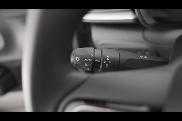 Citroën C3 PureTech 82 Feel Edition | Apple Carplay | Parkeersensoren | Navigatie | Climate Control | 16 Inch Velgen