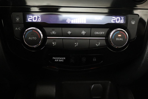 Nissan QASHQAI 1.2 N-Connecta WEEK AANBIEDING!!! (NL-auto, Panorama, Lane Assist, Navi, Camera, Climate Control, Airco, Etc)