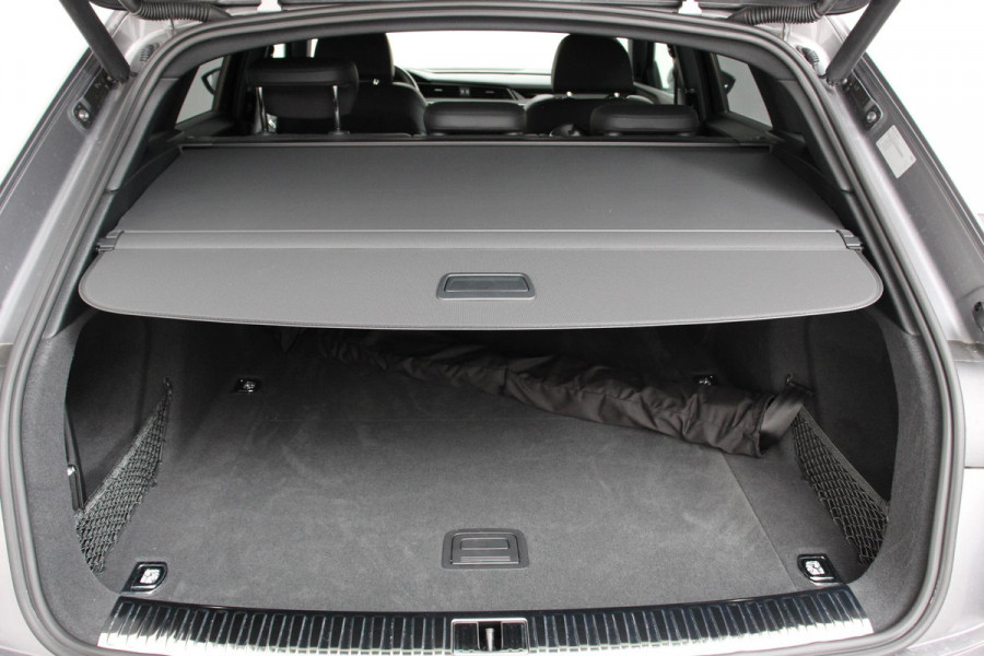Audi e-tron 55 quattro Advanced edition Plus | Navigatie | Alcantara | Camera 360 | Climate ControL V+A