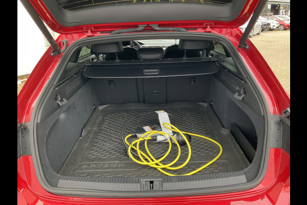 Volkswagen Arteon Shooting Brake 1.4 TSI 272pk eHybrid R-Line Business+ PHEV Plug-in Kings Red Metallic