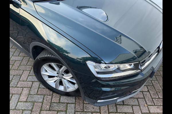 Volkswagen Tiguan 1.4 TSI ACT Highline Automaat Virtual Cock Panoramadak Navi Led Orig.NL