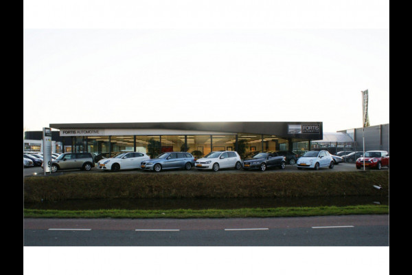 Renault MEGANE Estate 1.3 TCe 140 EDC Bose NAVI | FULL-LED | ADAPTIVE CRUISE 2de PINSTERDAG GEOPEND VAN 10:00 T/M 16:00 UUR