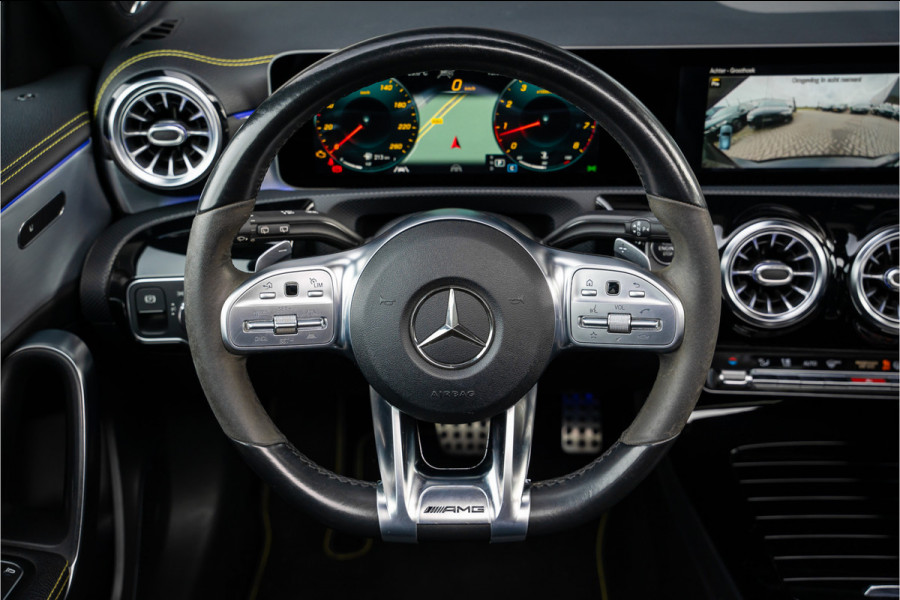 Mercedes-Benz A-Klasse A250 4MATIC AMG - Edition 1 l Panorama l Burmester l Camera l Sfeerverlichting