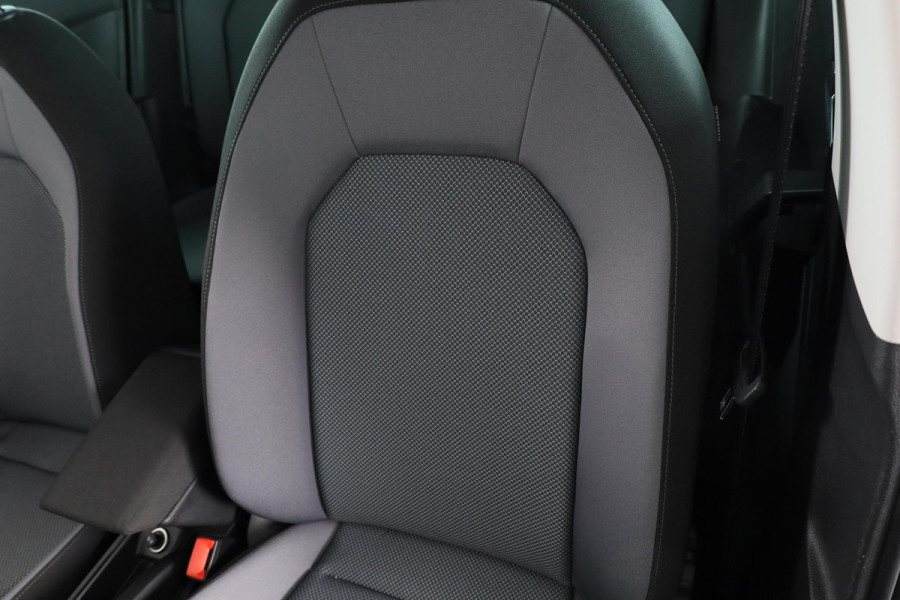 Seat Arona 1.0 TSI Style Business Intense Navigatie | Virtual dasboard | Full-link | Parkeersensoren (Park Assist) | Climatronic