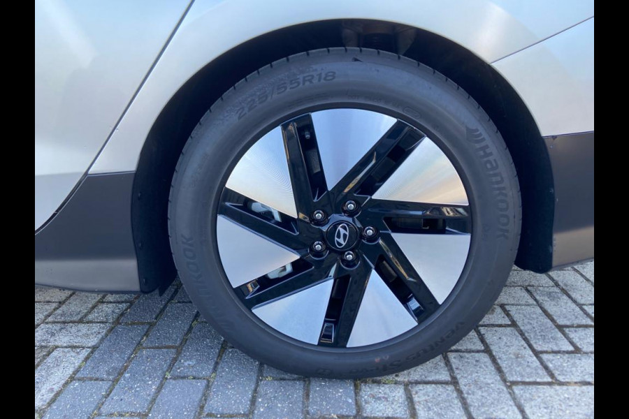 Hyundai IONIQ 6 Connect 77 kWh  direct beschikbaar