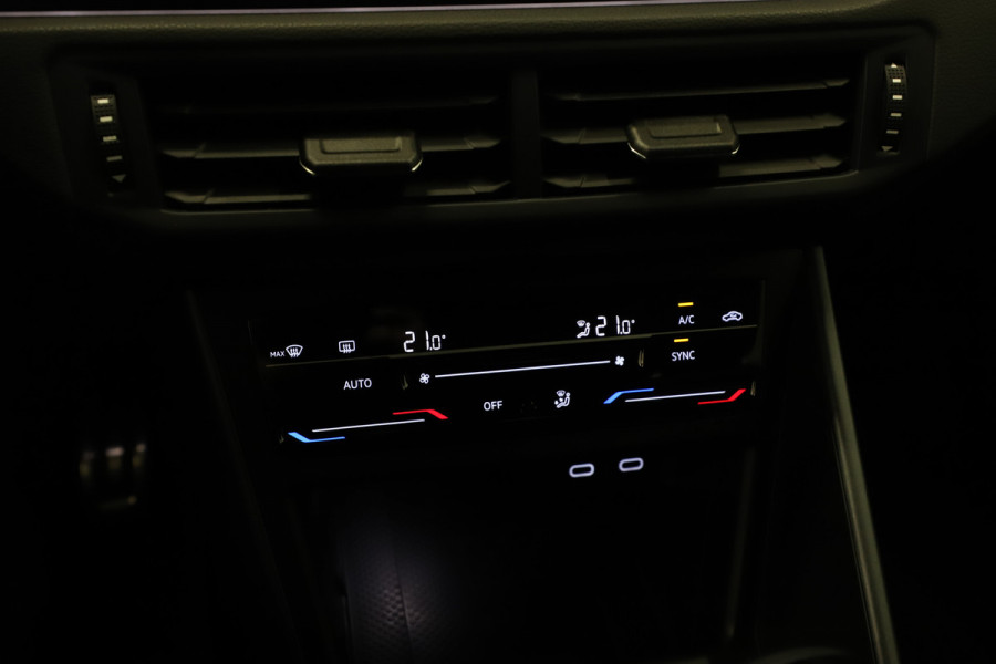 Volkswagen Taigo 1.0 TSI 110pk R-Line Navigatie Acc Pdc Virtual Cockpit