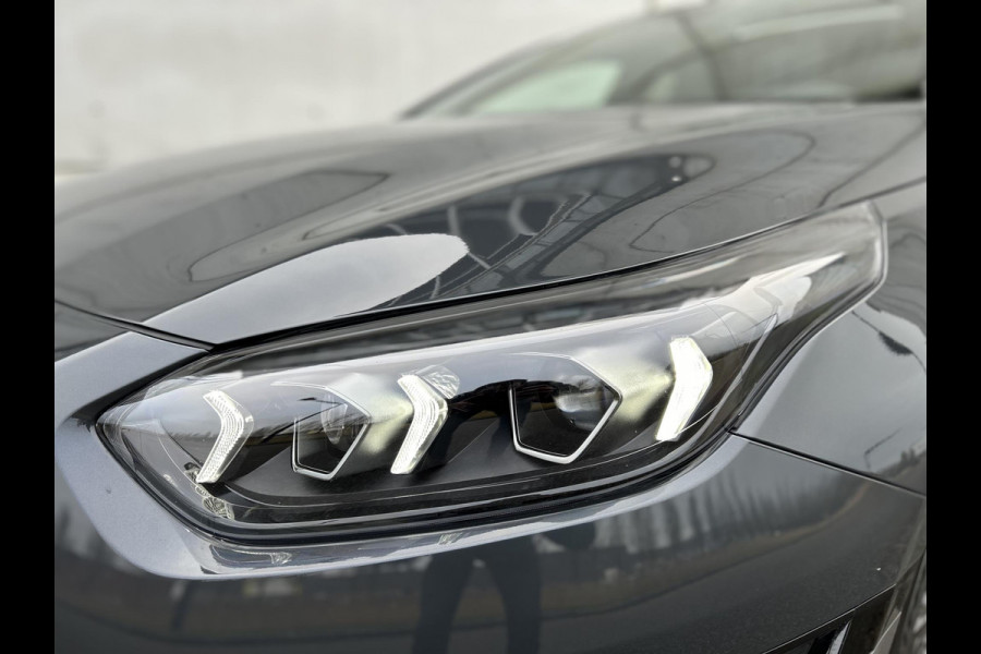 Kia Ceed Sportswagon 1.5 T-GDi GT-Line | Panoramadak | Camera | Navi | 17” Velgen | Stuur-/Stoelverwarming | Clima | Apple CarPlay/Android Auto | PDC | Cruise | LED |