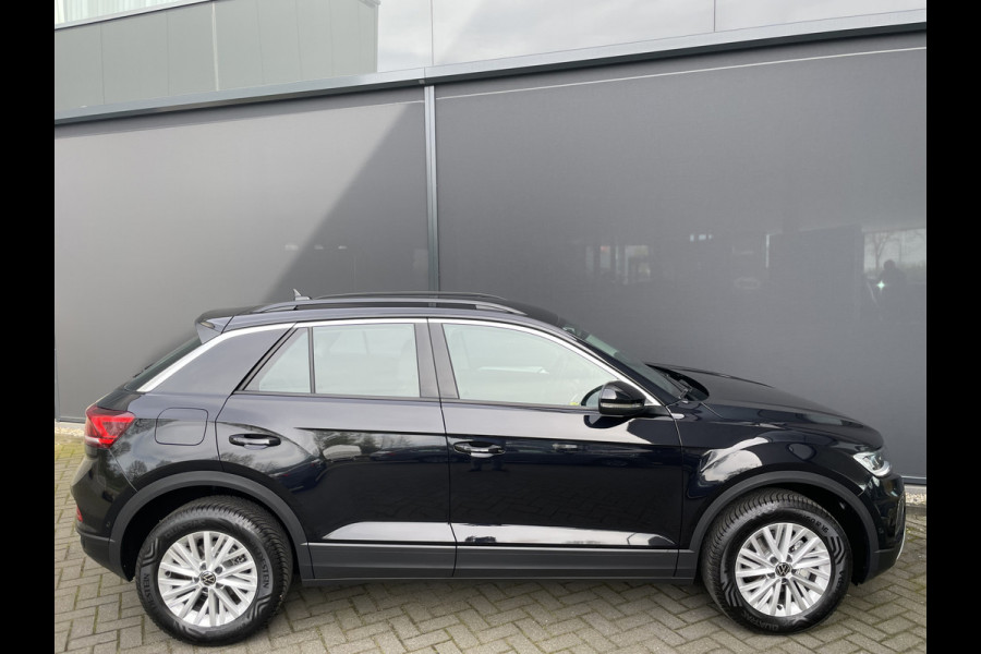 Volkswagen T-Roc 1.0 TSI Life Business (Nieuwe auto met fabrieksgarantie) Clim.control - Cruise control - ParkS-V+A - Navi - App-Connect - Radio/USB/TEL - MFL-Stuurwiel - LMV - CD+AB - Ramen E-V+A - Spiegels E-V+V - V-Stoelen VW - RS - Rijstr.S - HSA - B-Assist - L