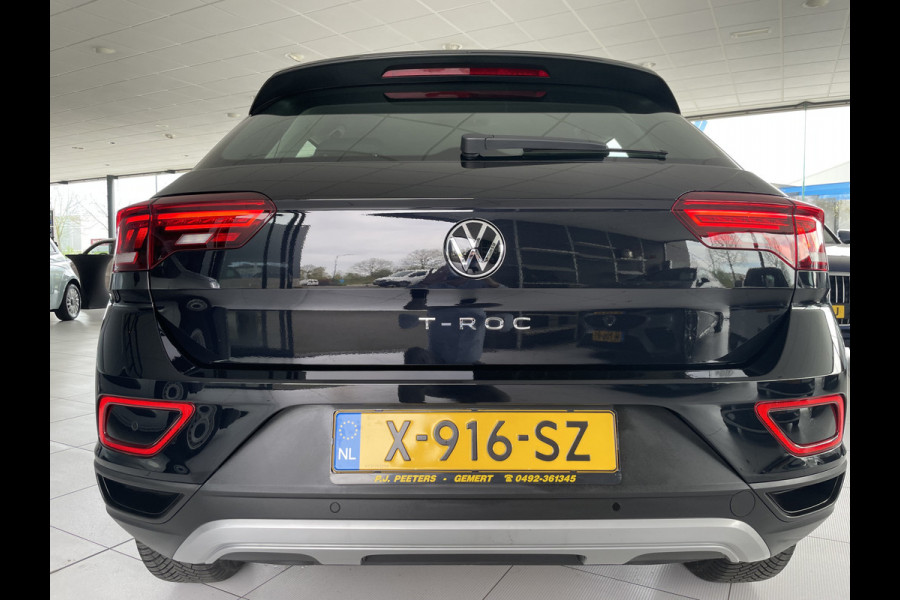 Volkswagen T-Roc 1.0 TSI Life Business (Nieuwe auto met fabrieksgarantie) Clim.control - Cruise control - ParkS-V+A - Navi - App-Connect - Radio/USB/TEL - MFL-Stuurwiel - LMV - CD+AB - Ramen E-V+A - Spiegels E-V+V - V-Stoelen VW - RS - Rijstr.S - HSA - B-Assist - L