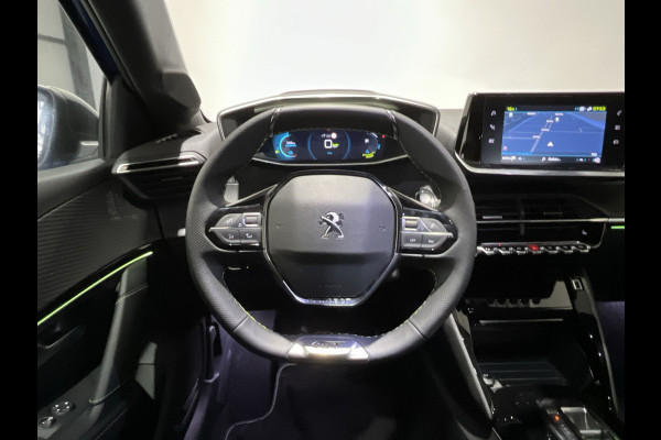 Peugeot e-208 EV GT 50 kWh Glazen panoramadak met jaloezie | Dodehoekassistent | Automatische cruisecontrol met STOP