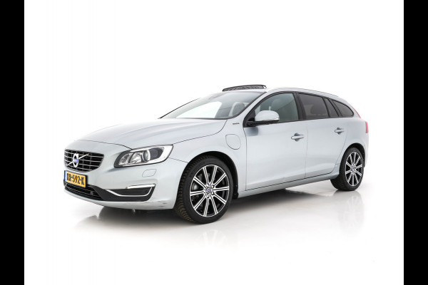 Volvo V60 2.4 D6 AWD Twin Engine Momentum Aut. *PANO | NAVI-FULLMAP | NAPPA-VOLLEDER | BI-XENON | CAMERA |  ECC | PDC | CRUISE | SPORT-SEATS | 18"ALU*