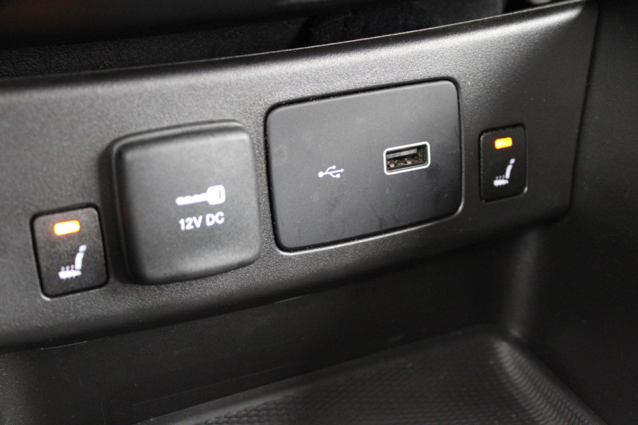 Fiat Tipo Stationwagon 1.0 T 100 Life | Climate Control | Apple Carplay/Android Auto | Stoelverwarming | Parkeersensoren Achter