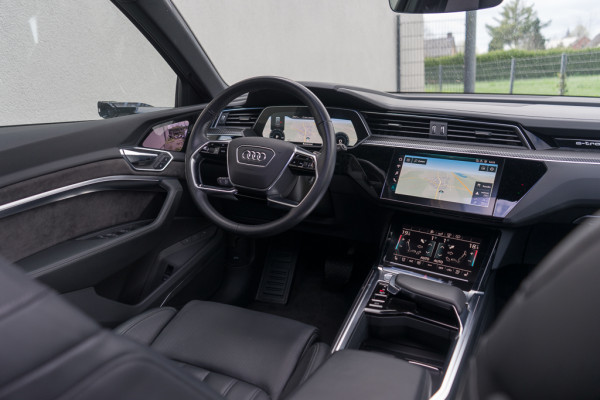 Audi e-tron 50 Quattro / Incl. BTW/ Luchtvering/ Standkachel/ Bang & Olufsen Sound System/ Panoramadak/ Trekhaak/ 230kW (313PK)