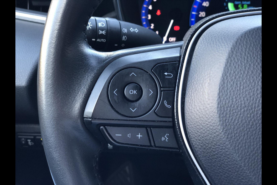 Toyota Corolla Touring Sports 1.8 Hybrid Dynamic | Eerste eigenaar, Leer/Stof, Stoelverwarming, Apple CarPlay/Android Auto, 17 inch, LED, BTW Auto