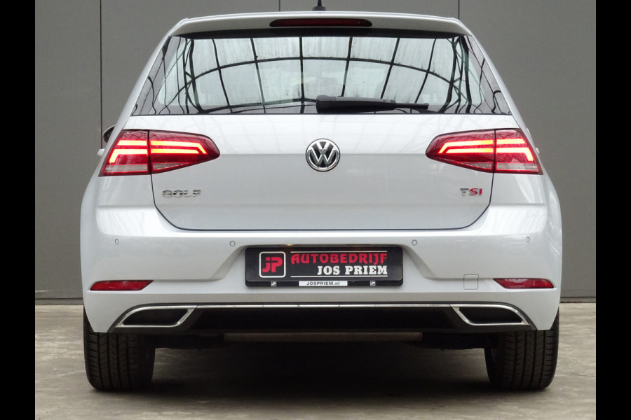 Volkswagen Golf 1.5 TSI Highline * CARPLAY * VIRTUAL COCKPIT * LED !!