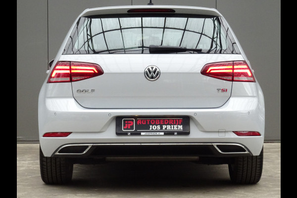 Volkswagen Golf 1.5 TSI Highline * CARPLAY * VIRTUAL COCKPIT * LED !!