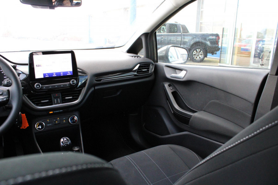 Ford Fiesta 1.0 EcoBoost Connected | 95pk | AC | PDC achter | Cruise| Navigatie | DAB |