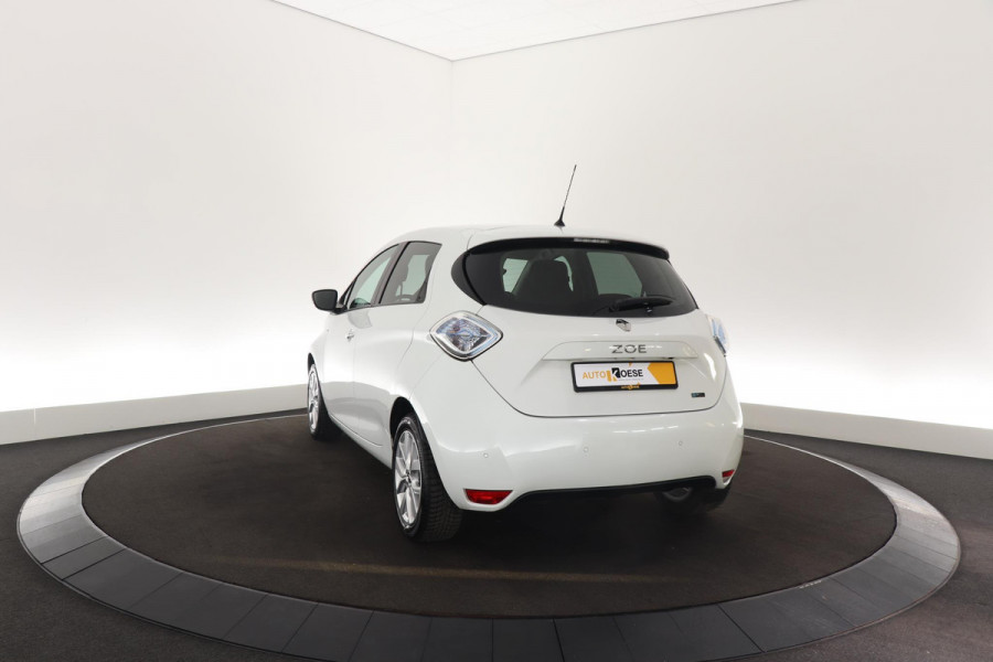Renault ZOE R110 Limited 41 kWh | Huuraccu | €2.000 Subsidie | Camera | Navigatie | Parkeersensoren | Climate Control