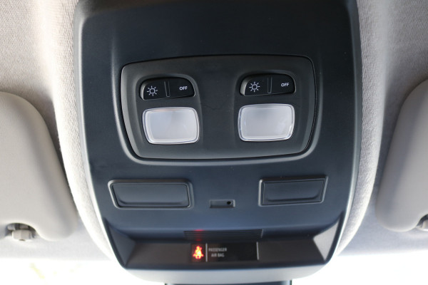 Renault Trafic 2.0 dCi 150pk L2 H1 Airco Automaat Navigatie