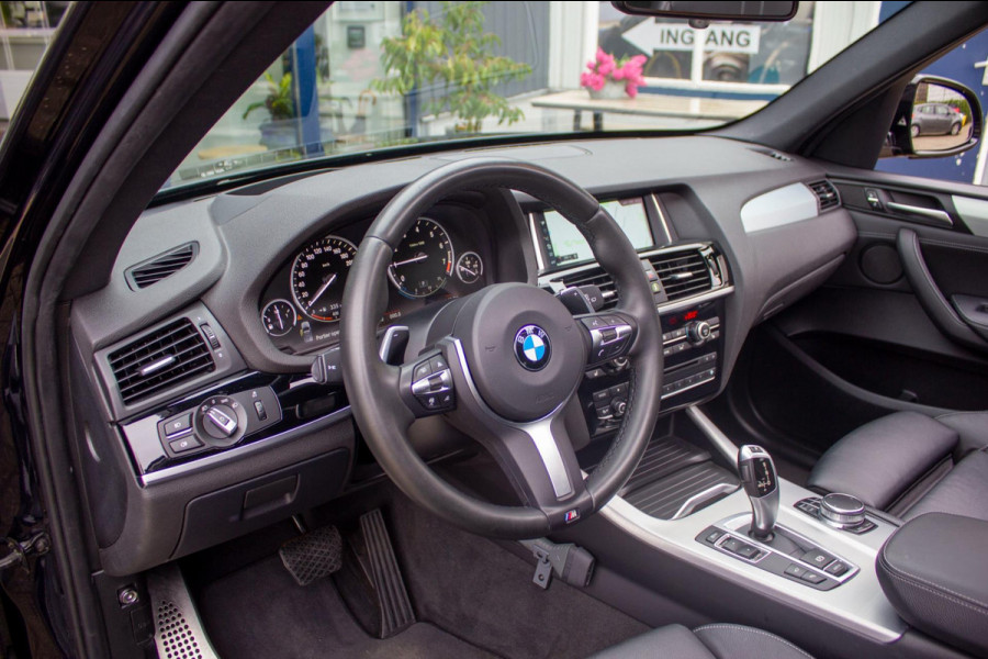 BMW X3 SDrive20i M-Sport High Executive | Prijs rijklaar incl. 12 mnd garantie | Panodak Leder Navi ACC 19"Lmv