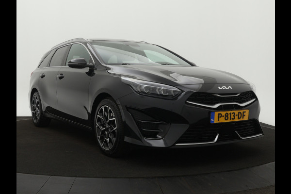 Kia Ceed Sportswagon 1.5 T-GDi GT-Line - Automaat - Panorama dak - Stoel en stuurwiel verwarming - Android Auto/Apple CarPlay - Elektrische achterklep - Fabrieksgarantie tot 02-2029