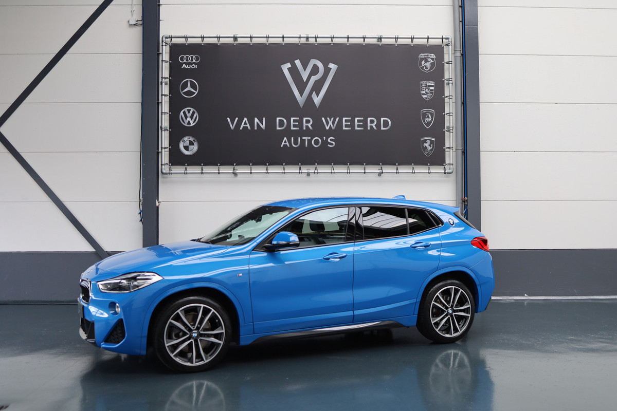 BMW X2 sDrive20i High Executive Edition | M uitvoering | Ned Auto |