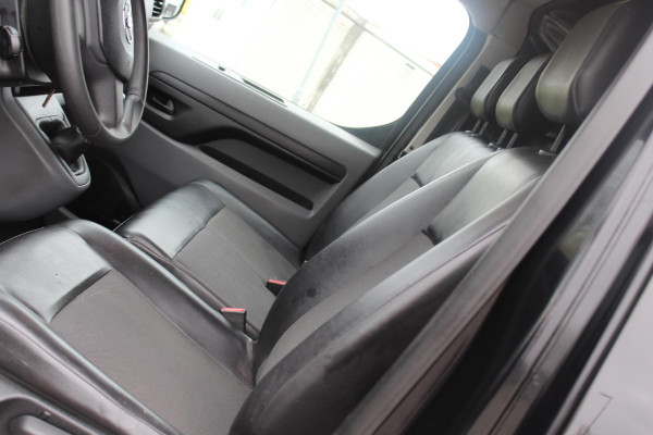 Toyota ProAce Worker 2.0 D-4D Cool Comfort 1e eig , leder airco dealer onderhouden trekhaak