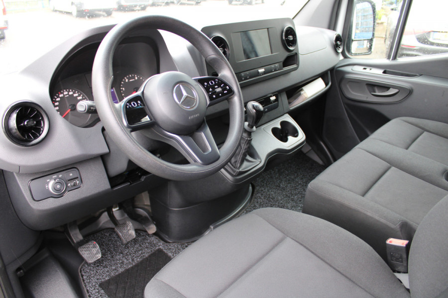 Mercedes-Benz Sprinter 316 CDI L2H2 3500 KG trekhaak, MBUX met navigatie en camera