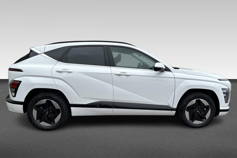 Hyundai KONA ELECTRIC Comfort Smart Limited 65.4 kWh VAN €45.890,- VOOR €40.890,-
