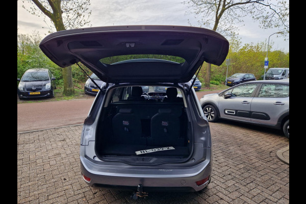 Citroën Grand C4 Picasso 1.2 PureTech Feel | AUTOMAAT | 2E EIGENAAR | 12 MND GARANTIE | NAVI | 7 PERSOONS |