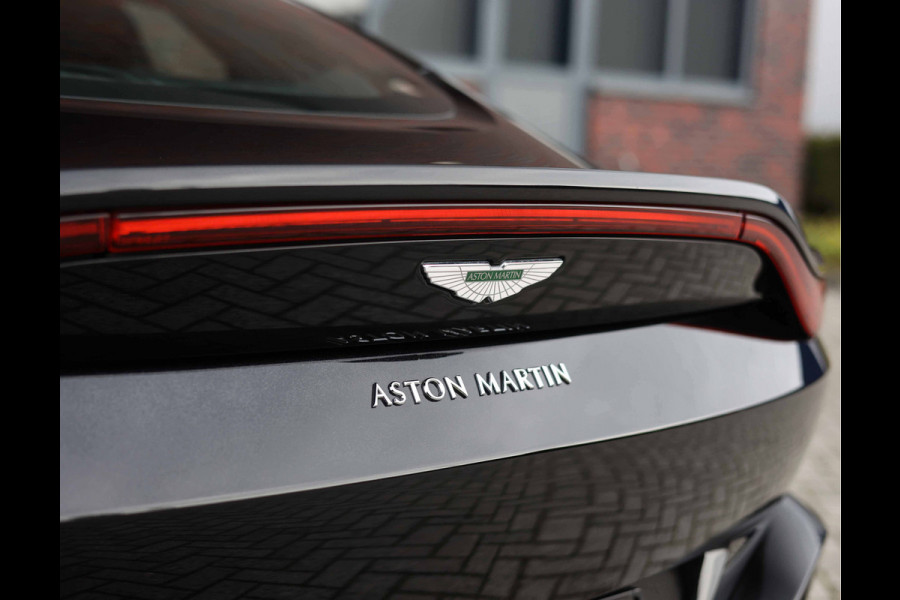 Aston Martin Vantage 4.0 V8 *Classic Design*First Owner*Full Specification*