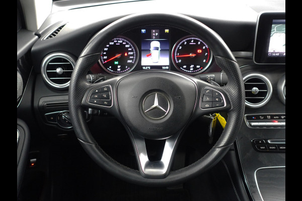 Mercedes-Benz GLC 250 4MATIC AMG Premium Plus - Xenon Led I Sport Leder Interieur I Camera I Burmester I Treeplanken I Dynamic Select