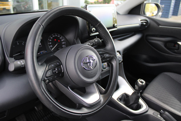 Toyota Yaris 1.5 VVT-i Active 126PK | APPLE CARPLAY / ANDROID AUTO | AIRCO | ADAPTIVE CRUISE CONTROL | LANE ASIST | ELEKTRISCHE RAMEN VOOR / ACHTER |