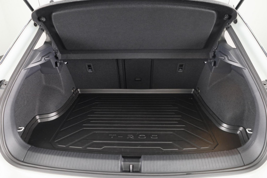 Volkswagen T-Roc 1.0 TSI Life 75 Edition 110PK | Navigatie | Camera | Digitaal dashboard | 17 Inch | Parkeersensoren
