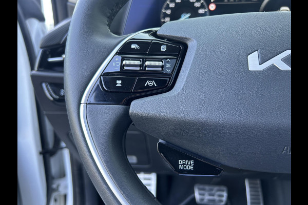Kia Niro EV ExecutiveLine 64.8 kWh | Schuif-/kanteldak | Leder | BSD | Harman/Kardon | Camera | Navi | Key-Less | Stuur-/Stoelverwarming | Clima | 17” Velgen | PDC | Cruise | LED |