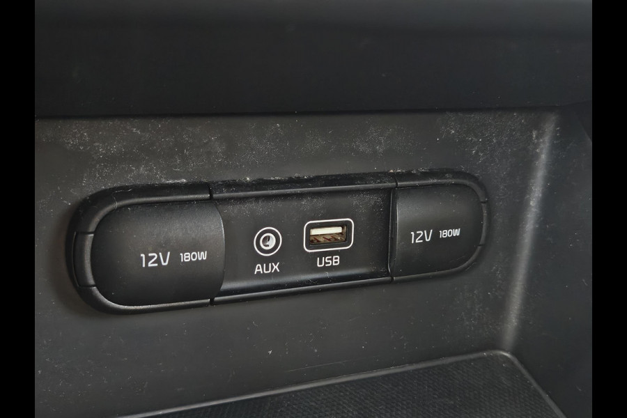 Kia Niro 1.6 GDi Hybrid BusinessLine Automaat | Navi | Clima | Cruise | Stoel- en stuurverwarming