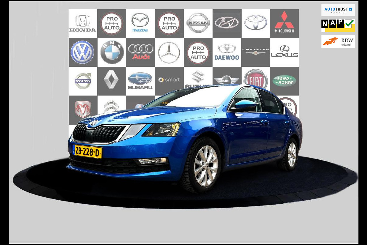 Škoda Octavia 1.0 TSI Greentech Ambition Business Carplay_Cruise_Navi_ACC