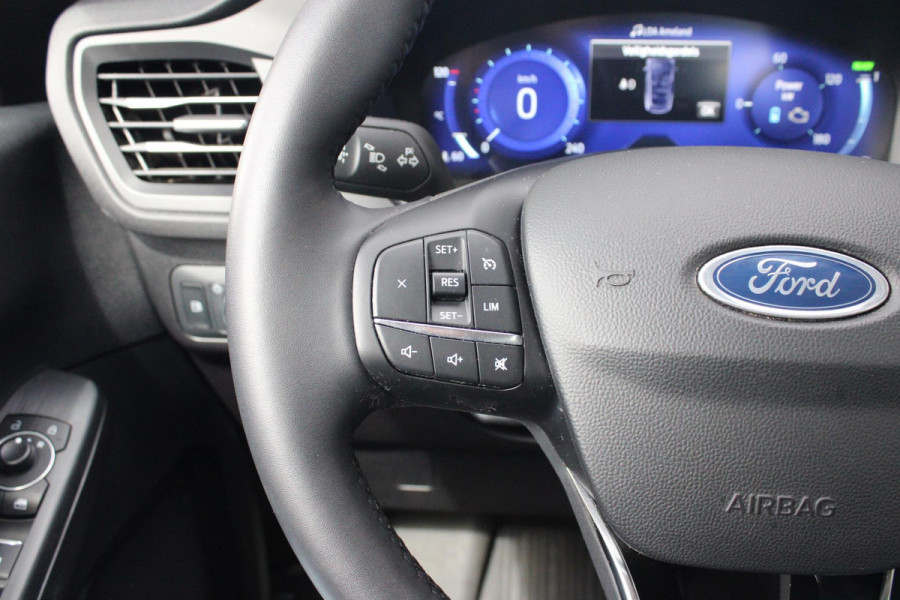 Ford Kuga 2.5 PHEV Titanium | Stoelverwarming voor & achter | Navigatie | Stuurwiel verwarmd | Achteruitrij camera | Plug - in Hybrid
