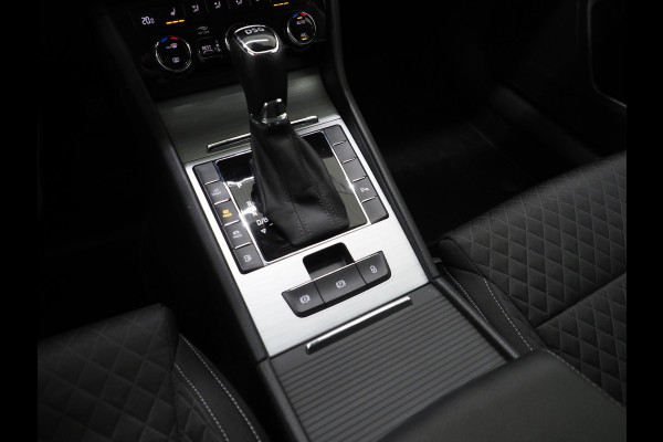 Škoda Superb Combi 1.4 TSI iV PHEV 218PK | Virtual Cockpit | Adaptive Cruise | Stuur/Stoelverwaming | Camera