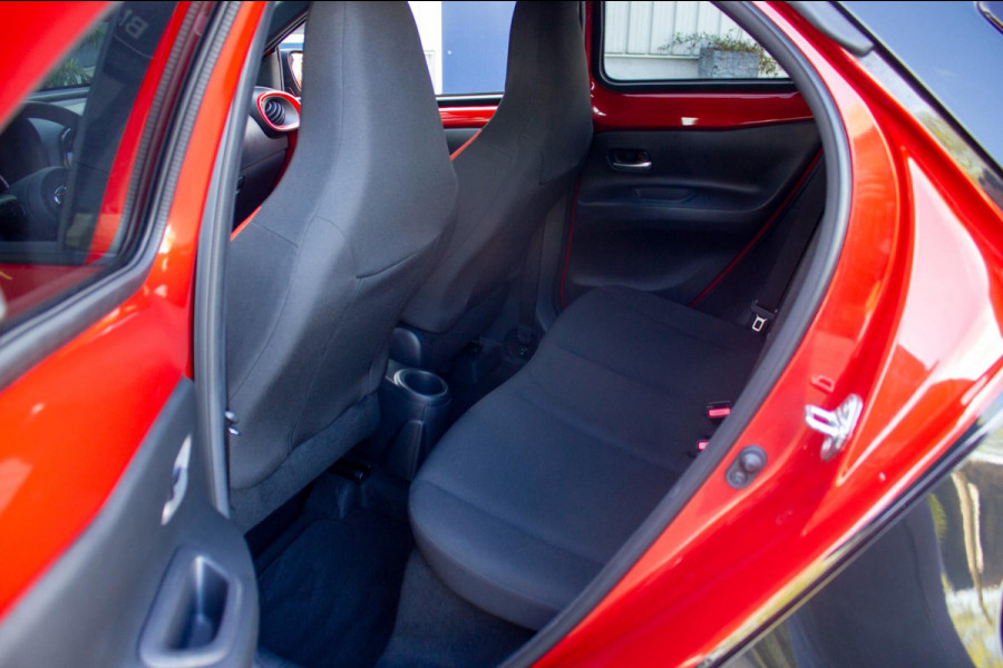 Toyota Aygo X 1.0 VVT-i MT Pulse | Prijs rijklaar incl. 12 mnd garantie | Bluetooth Stoelverwarming Apple/Android carplay