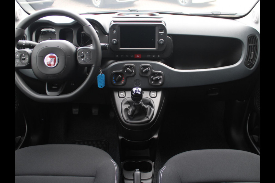 Fiat Panda Hybrid Cross | MY24 | Airco | Bluetooth Dakrails | LED | PDC | Beschikbaar in overleg