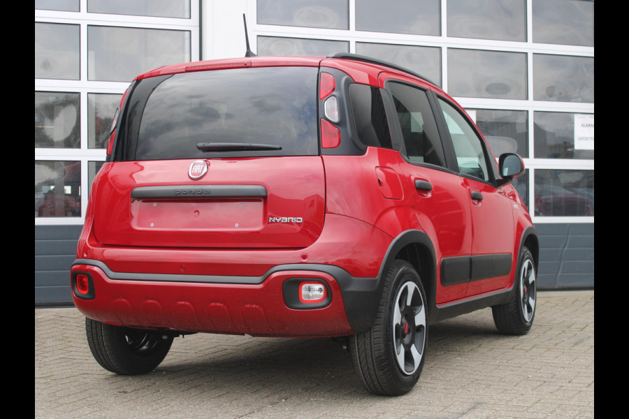 Fiat Panda Hybrid Cross | MY24 | Airco | Bluetooth Dakrails | LED | PDC | Beschikbaar in overleg